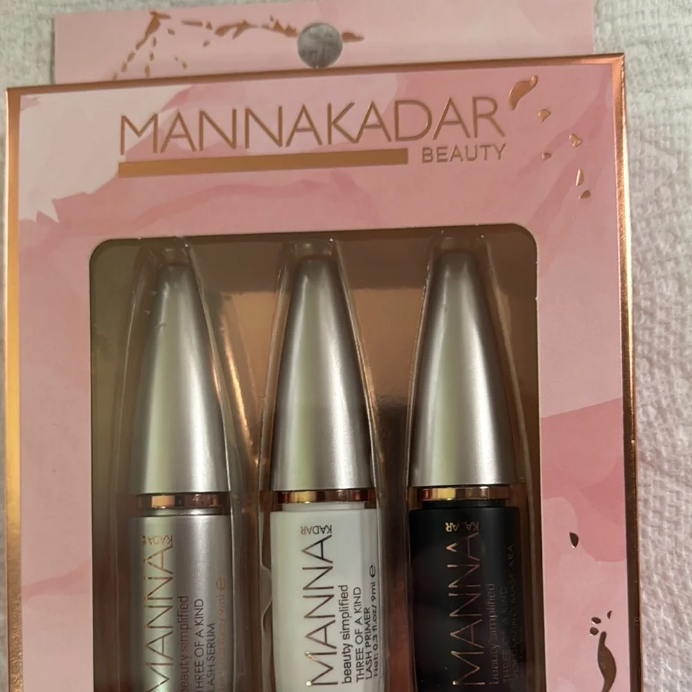 Manna Kadar Three of a Kind Lash Set - Silver, White, Black